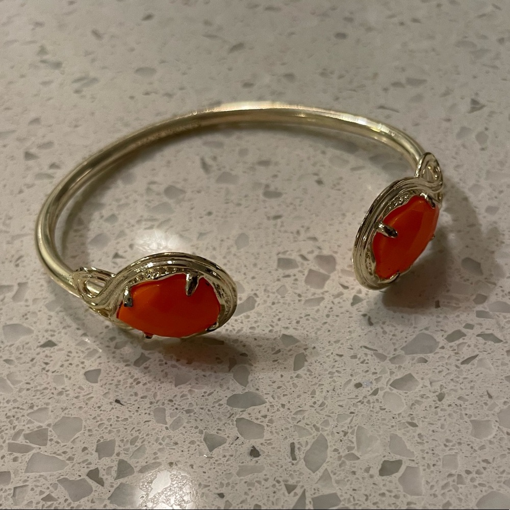 Kendra Scott bracelet